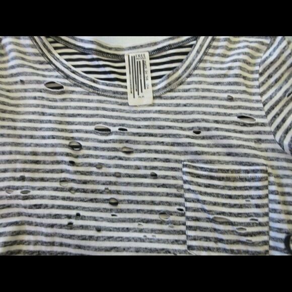 Free People distressed tee reverse print sz Med - Picture 3 of 5